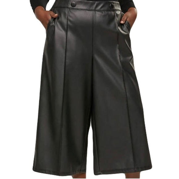 LANE BRYANT Faux Leather Culotte Pants Black Sz 16 Plus Chic Modern Work Contemp - Picture 1 of 12